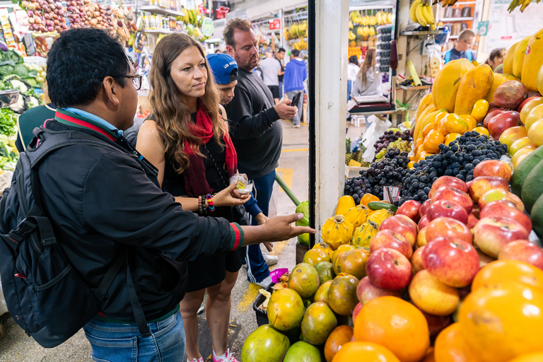 Lima: Surquillo-Marktbesuch und peruanische Kochstunde