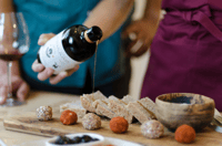Chania, Degustazione di 5 vini con la gente del posto in Villaggio vicino a Kissamos - Hizvo