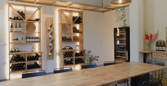 Chania: 5-Wine Tasting with Locals in Village near Kissamos