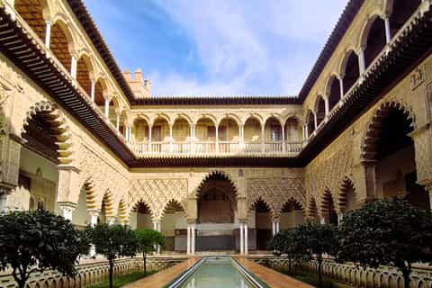 Small-group guided tour inside the Royal Alcázar of Seville