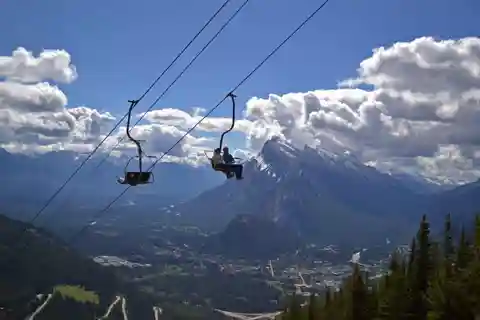 Banff: passeio de teleférico turístico bem acima de Banff