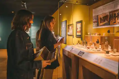Porto: WOW Escape Room - Missie Red het Museum