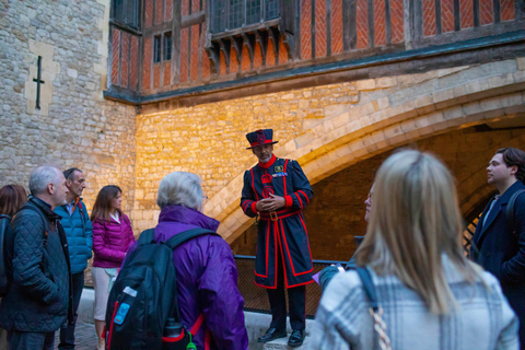 Tower of London After Hours with Beefeater & Keys Ceremony