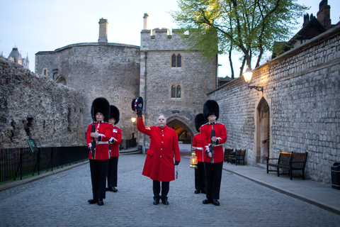 Tower of London After Hours with Beefeater & Keys Ceremony