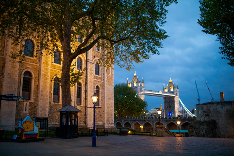 Tower of London After Hours with Beefeater & Keys Ceremony