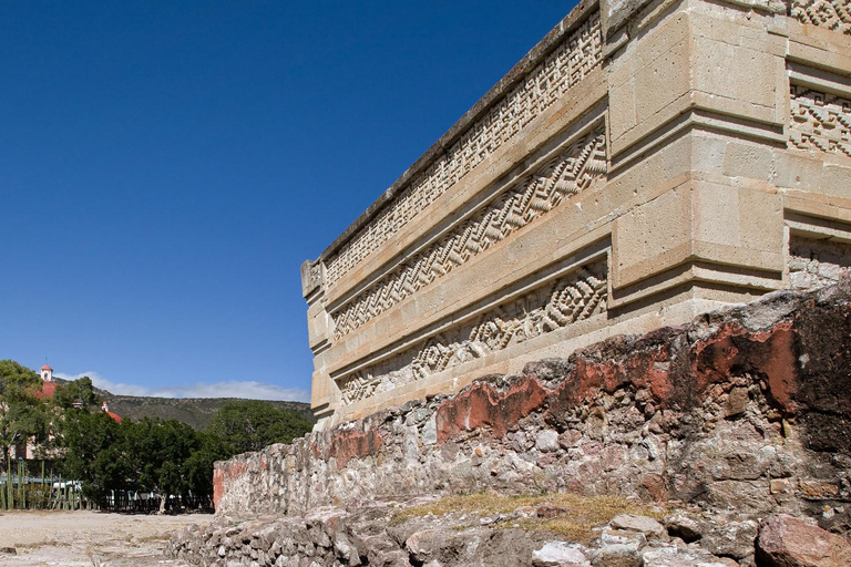 Full Day Guided Tour on the Hierve el Agua Route Tickets and food included