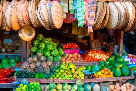 Moshi: passeio pela cidade e pelos mercados locais