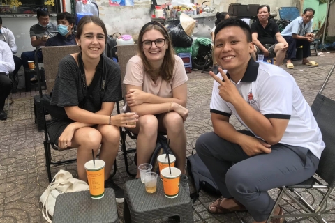 Ho Chi Minh: Visita al Barrio Chino con estudiantes en bicicletaDescubre Saigón