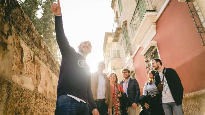 Seville: Small-Group Jewish Quarter Discovery Walking Tour