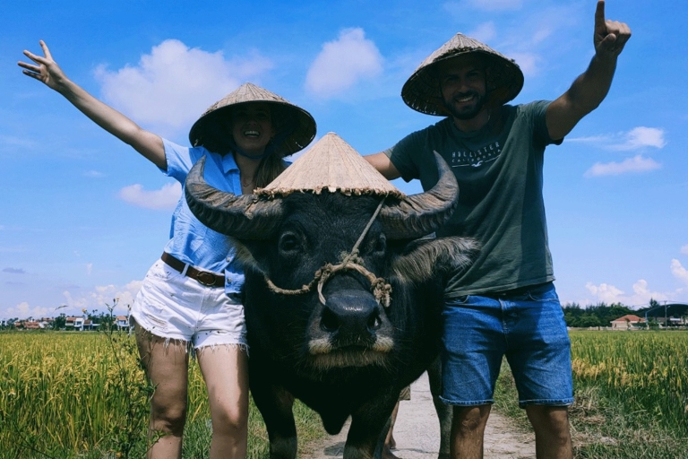 Poznaj wiejskie tereny Hoi An z jazdami na rowerze, jazdą na bizonach i rolnictwem