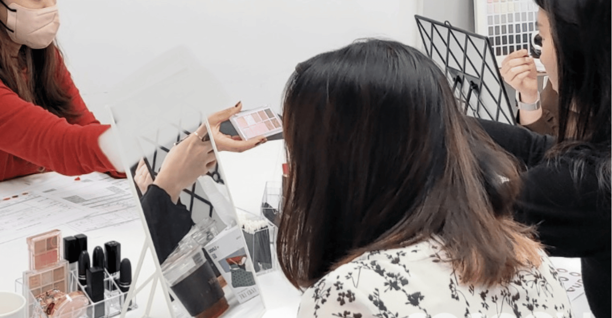Seoul Beauty Tour, persönliche Farbanalyse - Hizvo