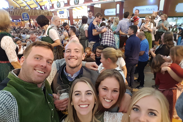 Munich: Oktoberfest Tour with Reserved Seats, Food & Beer