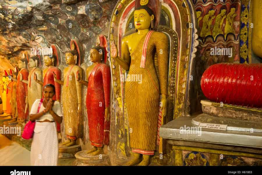 Sri Lanka Kandy Lankatilake buddhist temple Stock Photo - Alamy