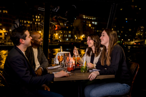 Sylwestrowy rejs po Sekwanie i kolacja w Paryżu