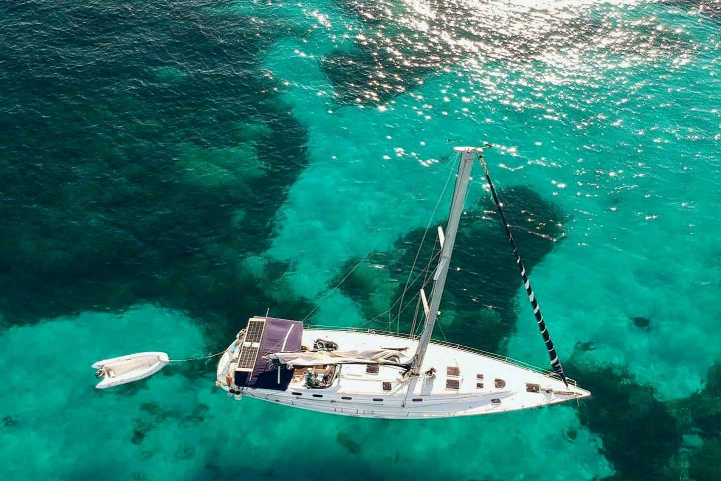 La Maddalena: Full-Day Sailing Trip