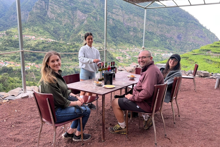 Madeira: Geführte Weinverkostung, Jeepsafari und AussichtspunkteStandard Option