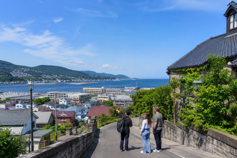 Sapporo: Otaru Canal Private Walking Tour with Photos