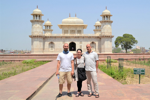 Wycieczka po AgrzeTaj Mahal, Fatehpur Sikri, Grobowiec Akbara (samochód + przewodnik)