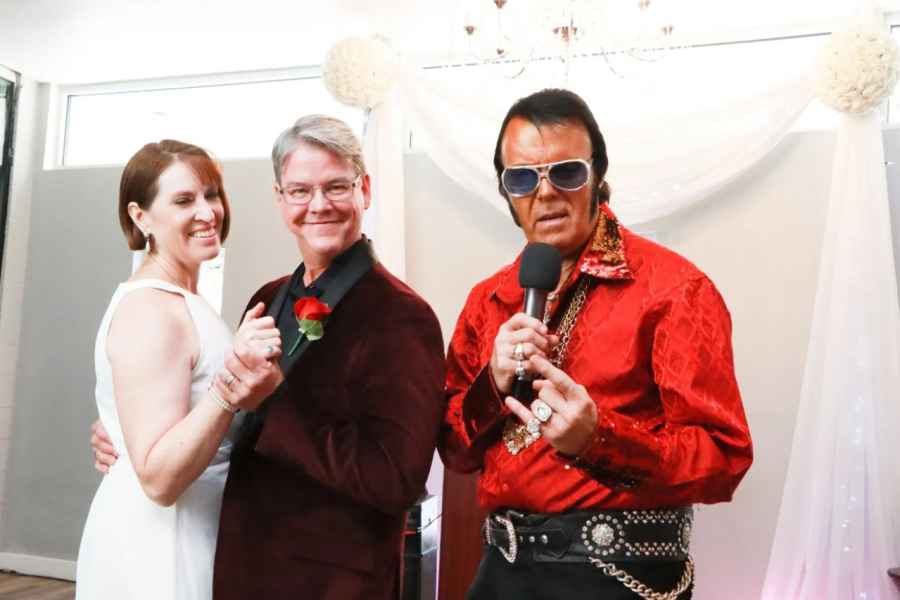 Don't Be Cruel Ceremony (Elvis). Foto: GetYourGuide