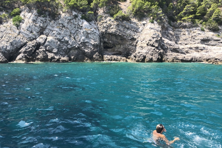 Excursion en bateau privé à Capri ou sur la côte amalfitaineExcursion en bateau privé à Capri ou Amalfi