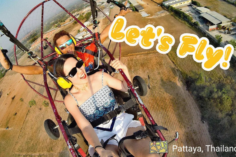 Pattaya: Beach + City Scenic Paramotor Flight by BFABFA Flying Club - Tandemflygning med paramotor