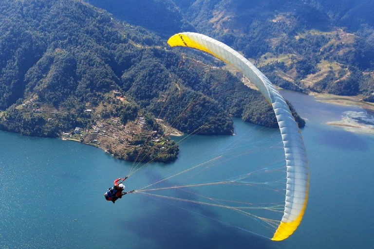 Pokhara Paragliding Adventure: Stunning Photos &amp; VideosParagliding Adventure in Pokhara: Stunning Photos &amp; Videos