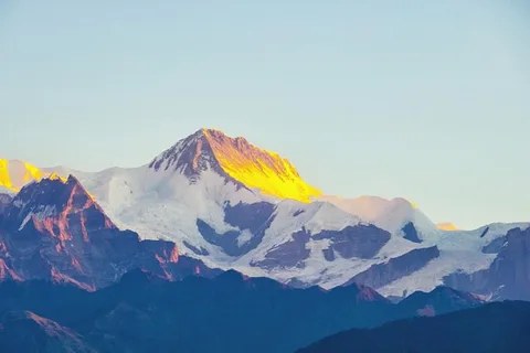 Australian Base Camp Hike For Sunrise over the Himalayas