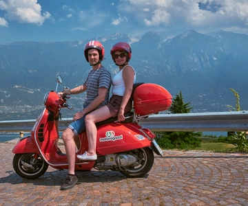 Malcesine: Lake Garda self-guided Vespa tour