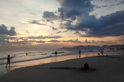 Praia do Abricó (Praia de nudismo), Praia Grumari & Mais.