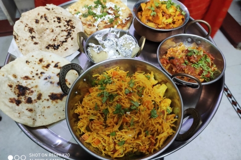Jodhpur: 9-Gerichte-Kochkurs Erfahrung Abholung und Abgabe