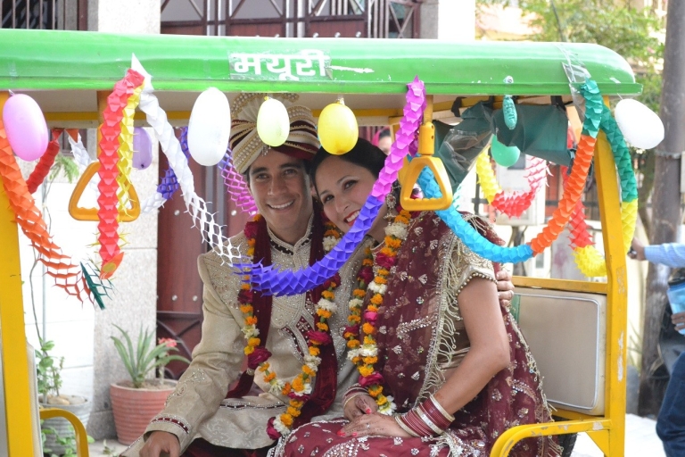 Visita a la ciudad de Agra en Tuk Tuk o E RickshawVisita a la ciudad de Agra en E Rickshaw