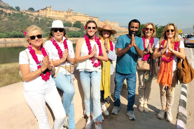 Joyful Private Full Day Tour of Pink City Jaipur By Tuktuk