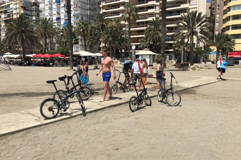 Malaga : visite guidée privée à véloMalaga : visite guidée à vélo