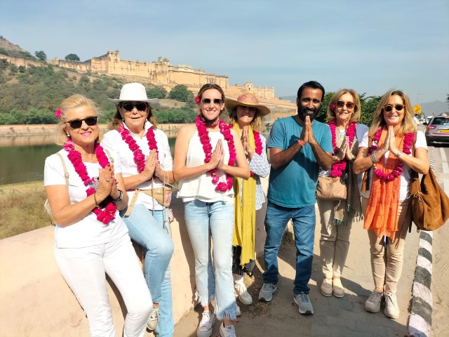 Jaipur: Private Full-Day City Tour of with Guide and Pickup