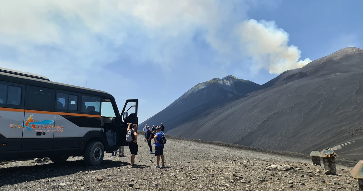 Ätna Nord: Gipfelgebiet &amp; Krater von 2002 | GetYourGuide