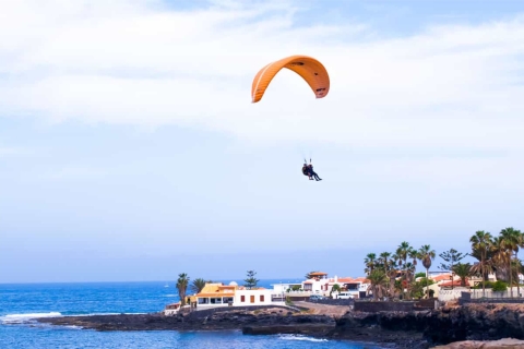 Tenerife: Paragliding Flight Tenerife: Base of Teide Paragliding Flight