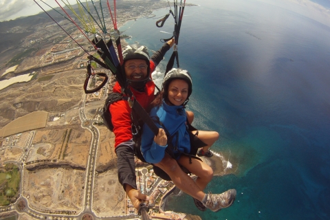 Tenerife: Paragliding Flight Tenerife: Base of Teide Paragliding Flight