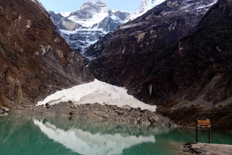 1 Nacht 2 Tage Kapuche Gletschersee Trek von Pokhara