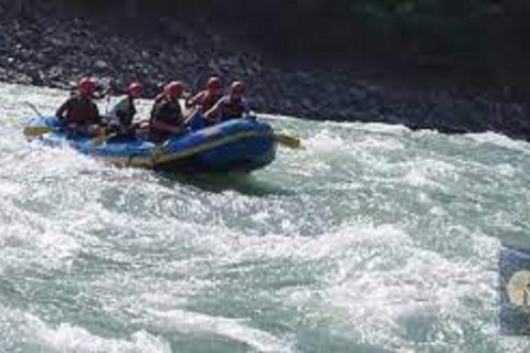 Halbtägiges Rafting auf dem oberen Seti-Fluss von Pokhara aus