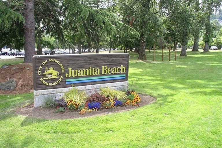 From Seattle: 5-hour Seattle and Suburbs Attractions Tour