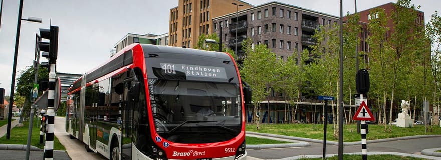 Eindhoven: Ônibus Airport Express de/para o centro da cidade