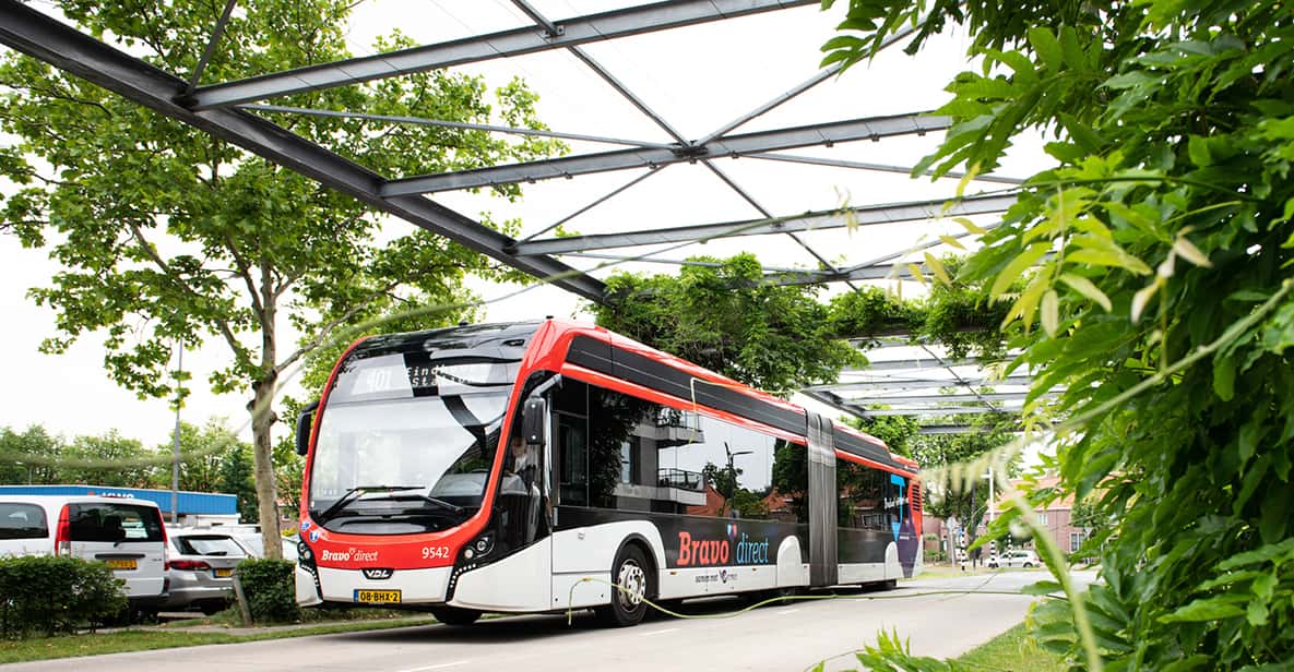 Afbeelding 2 van Eindhoven: Airport Express Bus van of naar het stadscentrum