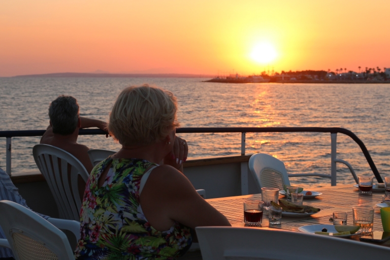 Larnaca: cruisetour bij zonsondergangLarnaca: cruise bij zonsondergang