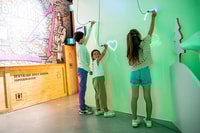 Erbach, Guided tour, dreamglobe workshop + coffee & cake - Housity