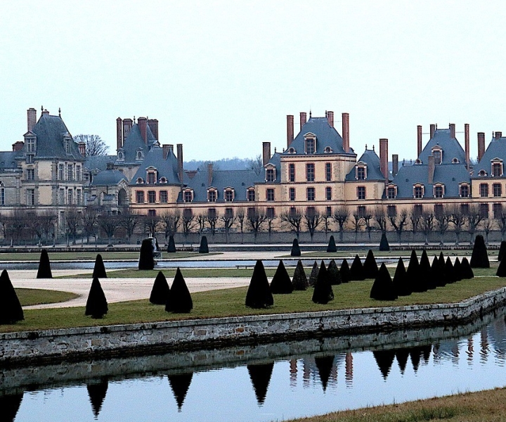 Privétour naar kastelen van Fontainebleau vanuit Parijs