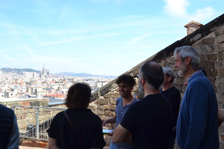 Barcelona: rondleiding Santa Maria del Mar interieur/terrassenEngelse rondleiding