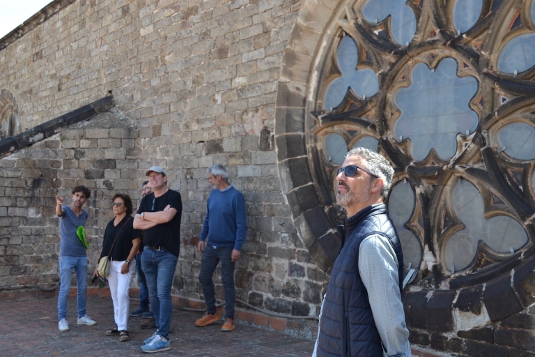 Barcelona: rondleiding Santa Maria del Mar interieur/terrassenCatalaanse rondreis