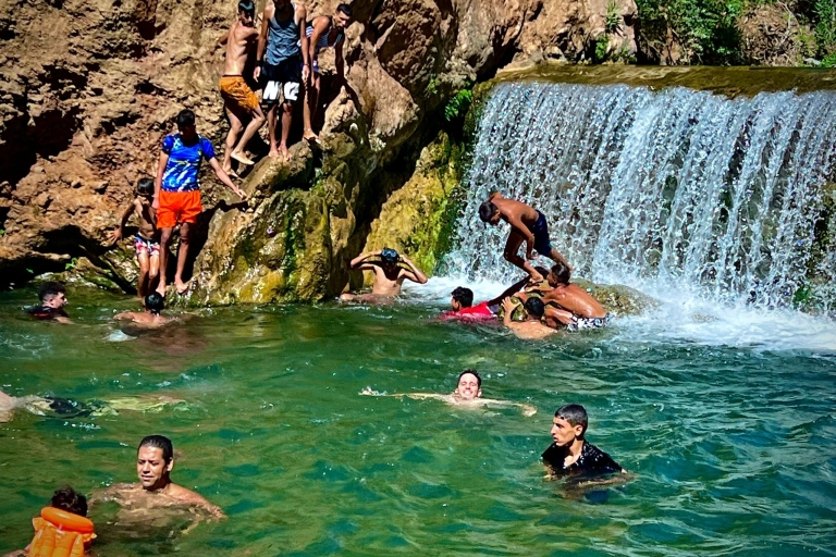 Vanuit Tanger: dagtrip Chefchaouen & watervallen van Akchour