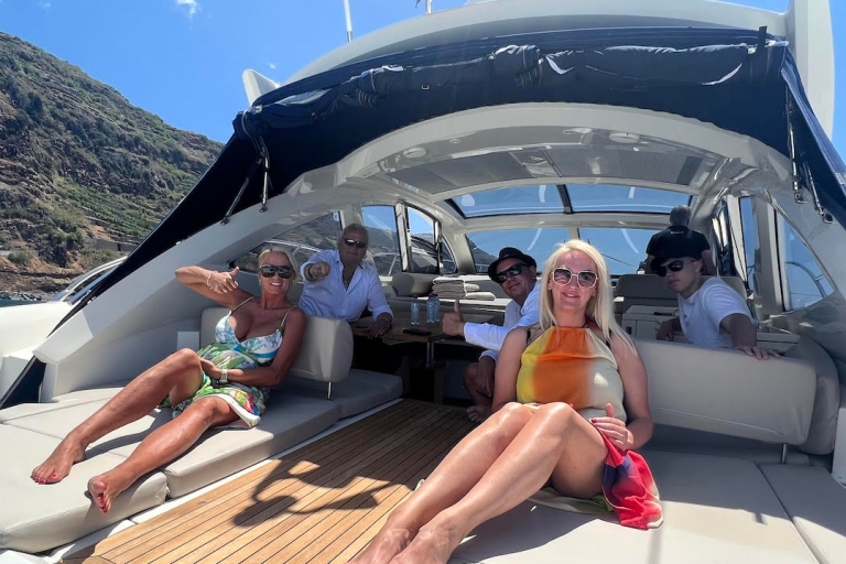 Calheta: Privater Charter - Aestus Luxury Boat