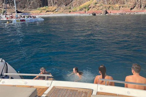 Calheta: Privater Charter - Aestus Luxury Boat